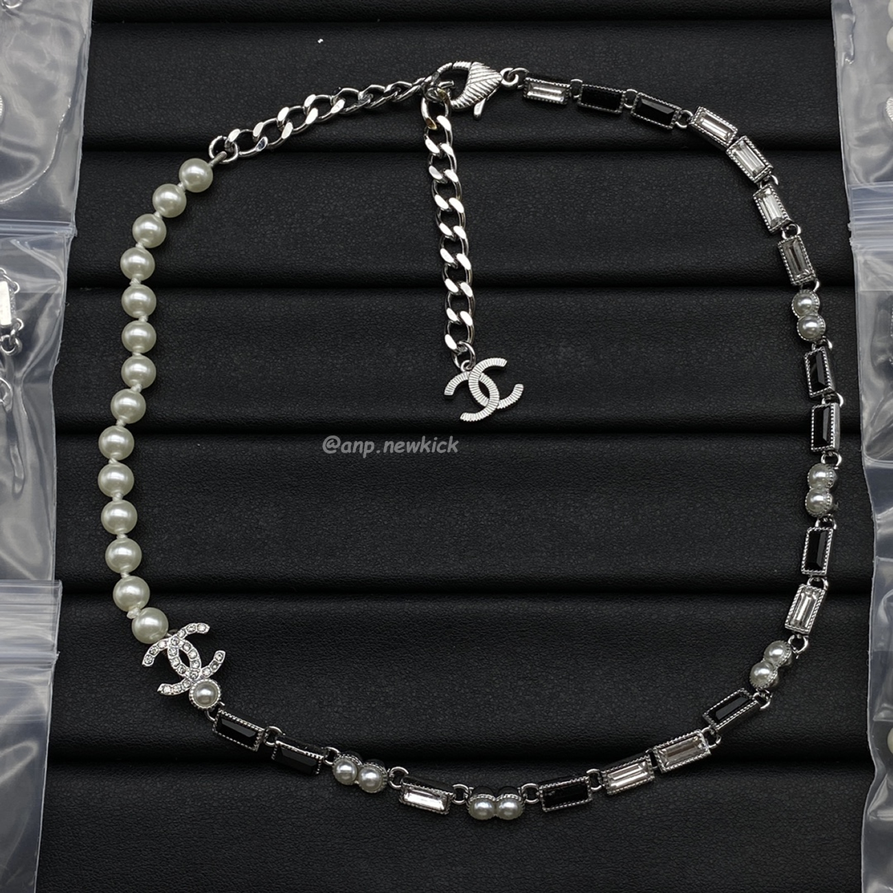 Chanel Necklace (2) - www.newkick.org
